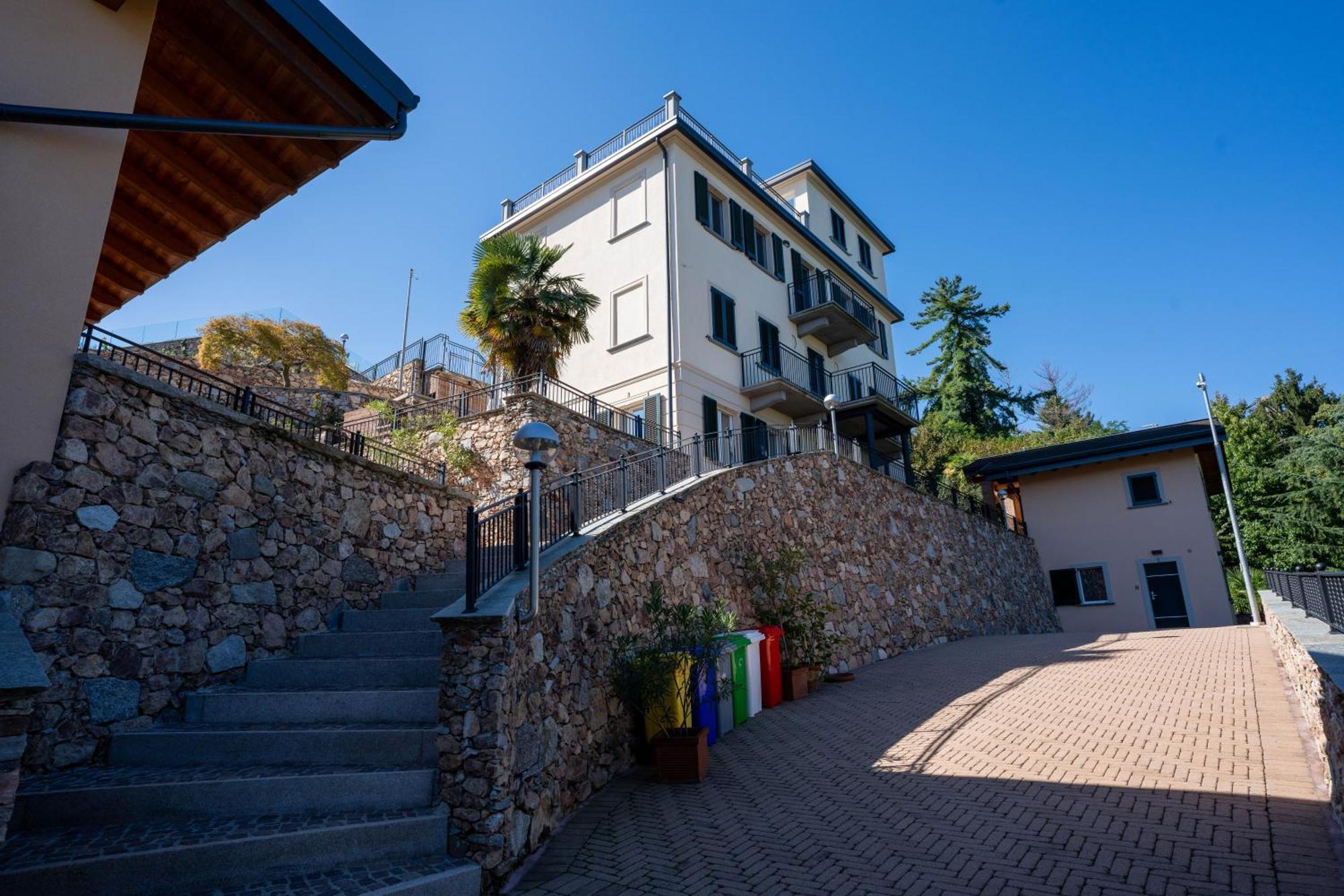 Villa San Carlo Arona Esterno foto